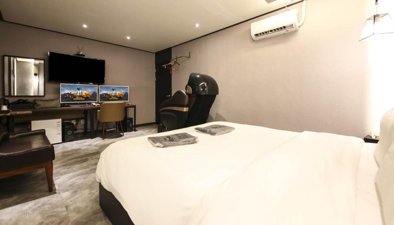 צ'אונן Hotel Parfe מראה חיצוני תמונה